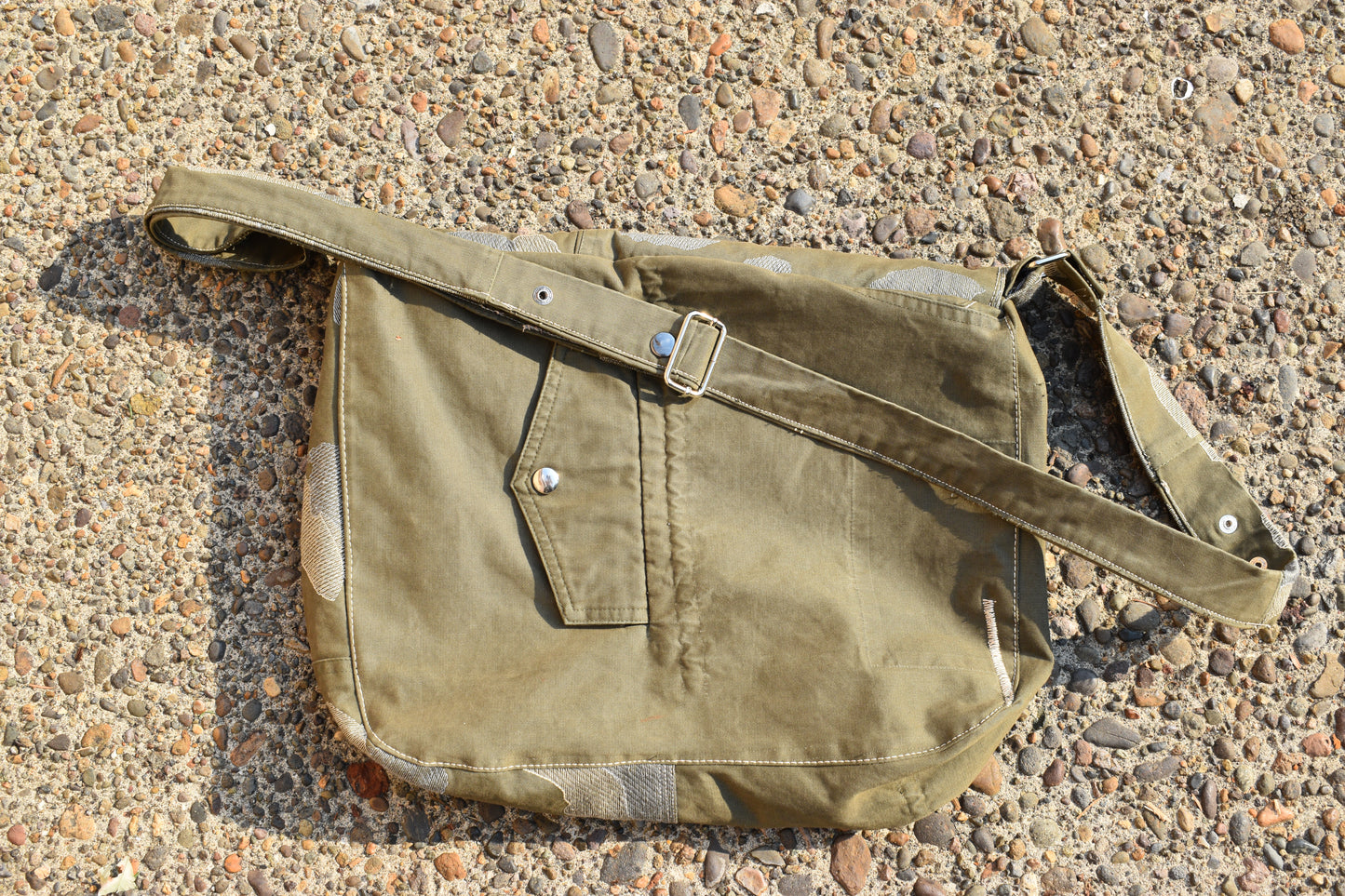 1/1 Camo Messenger Bag